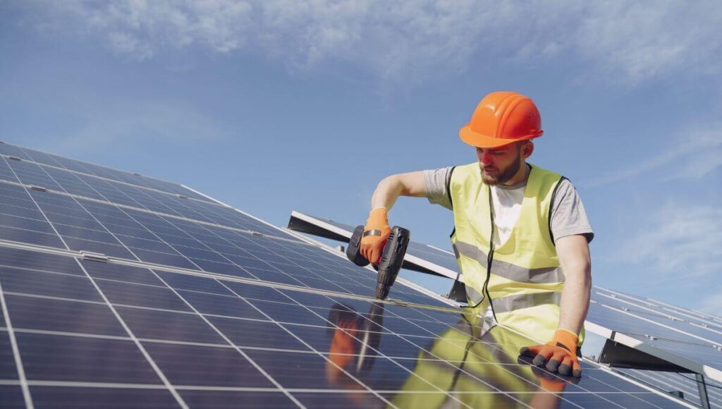 Can you install solar panel yourself?